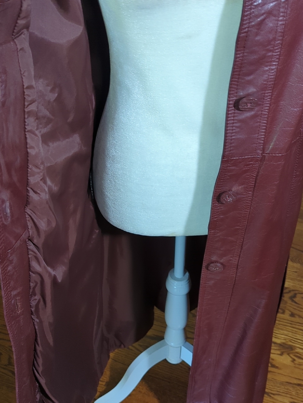 Vtg 70s Suburban Heritage Burgundy oxblood Leather Chic Trench Coat Tie Belt - Picture 9 of 14